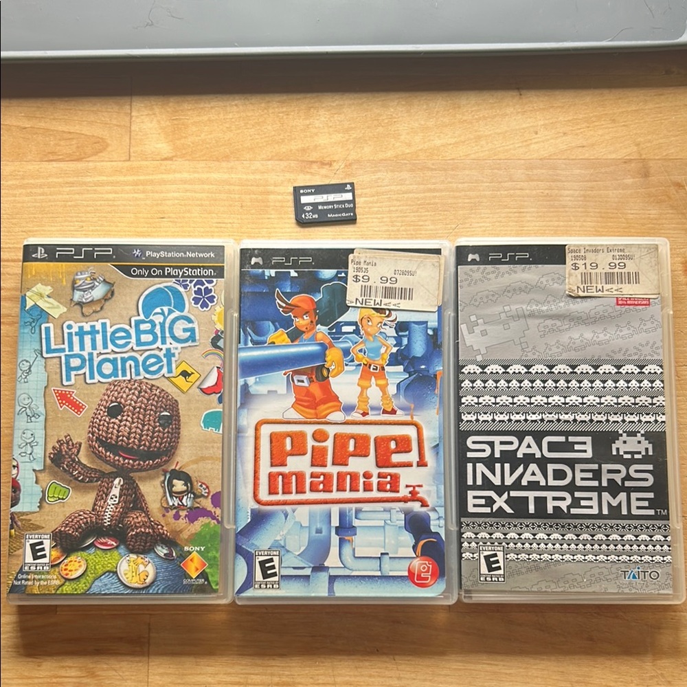 Sony PSP Black and White Video Games Collection